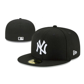 {COMPRE 1 LEVE 3} Boné 59FIFTY MLB New York Yankees + BRINDE BRINCO QUADRADO CRAVEJADO