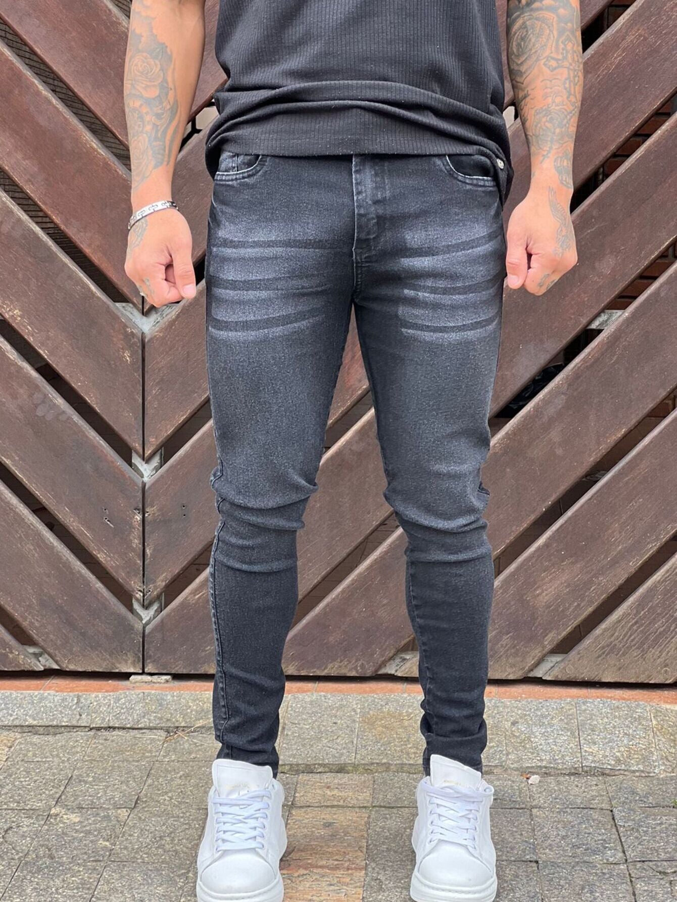 Calça Jeans Escura Skinny Masculina