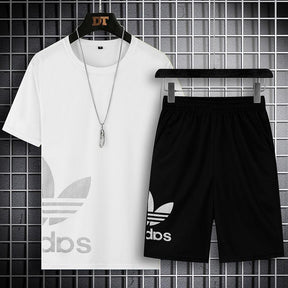 Conjunto Adidas - Artigo de grife