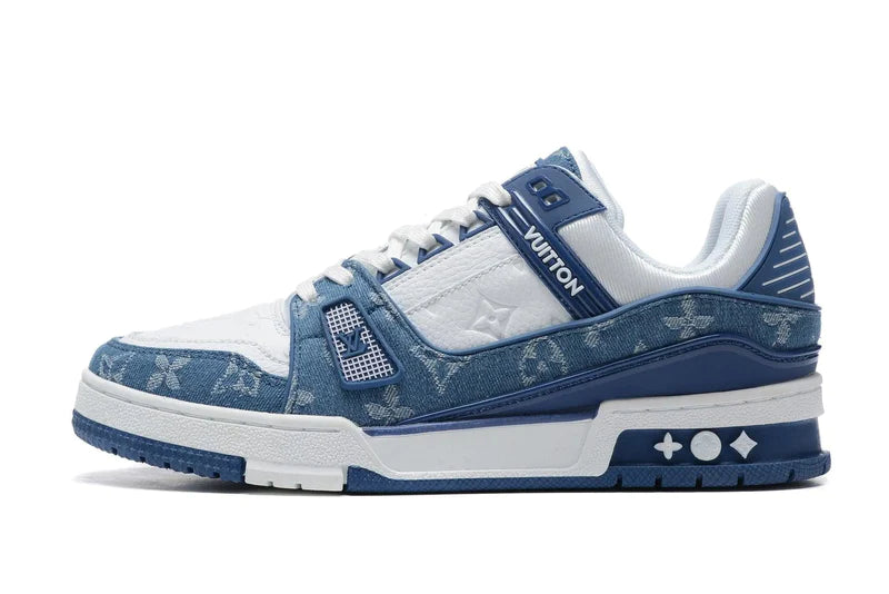 LOUIS VUITTON TRAINER Light Blue