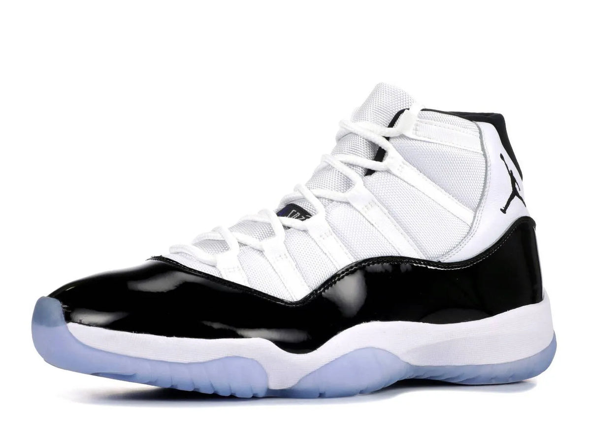 TÊNIS AIR JORDAN 11 RETRO CONCORD  - BRANCO/PRETO