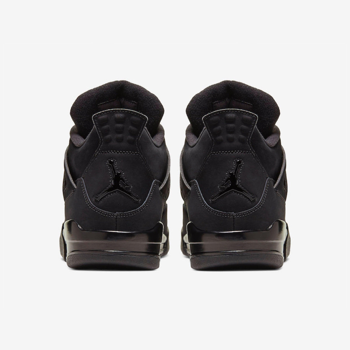 Air Jordan 4 Black Cat - Artigo de grife