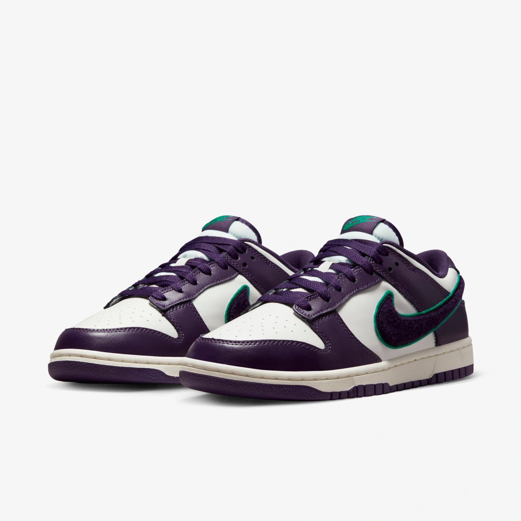 Nike SB Dunk Low Court Purple - Artigo de grife