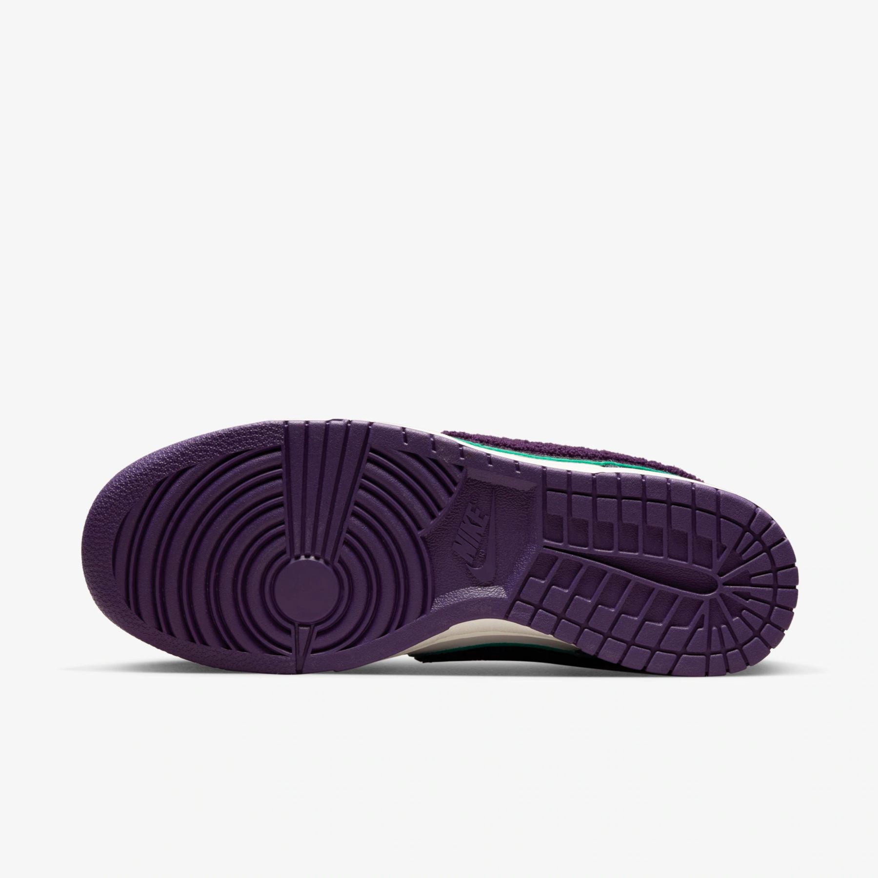 Nike SB Dunk Low Court Purple - Artigo de grife